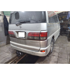 Фаркоп на Toyota Touring HiAce THiARe99-02