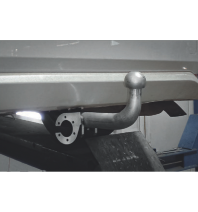 Оцинкованный фаркоп на Toyota Corolla TCL-19-991528.00Black