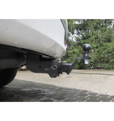 Фаркоп на Lada (ВАЗ) Granta 2195