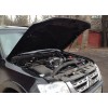 Амортизатор (упор) капота на Mitsubishi Pajero BD08.05