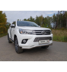 Защита передняя (кенгурин) на Toyota Hilux TOYHILUX15-05