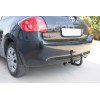 Фаркоп на Toyota Auris E6417AV