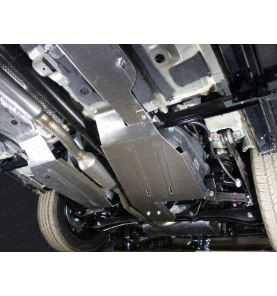 Защита топливного бака Mitsubishi Outlander ZKTCC00070