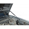 Амортизатор (упор) капота на Subaru Forester 07-02