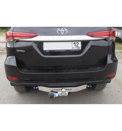 Фаркоп на Toyota Fortuner 24.9007.08